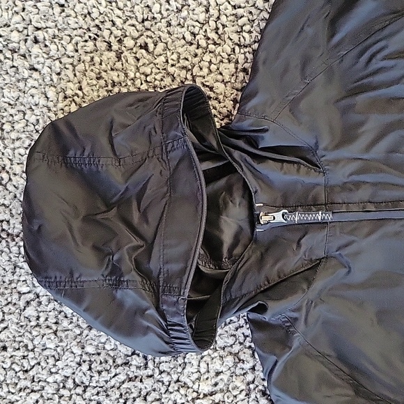 Land's End Kids Packable Rain Jacket Size 14/16 - Picture 2 of 8